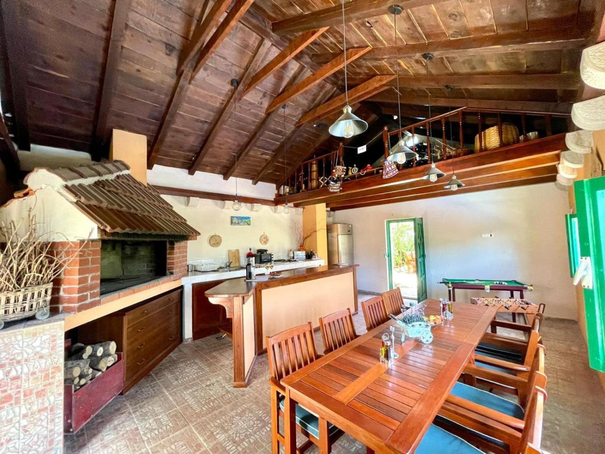 Villa Sagosde With Swimming Pool And Mini Golf Zagvozd Экстерьер фото